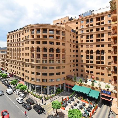 Armenak Apartment 5-Комнатная Erivan Exterior foto