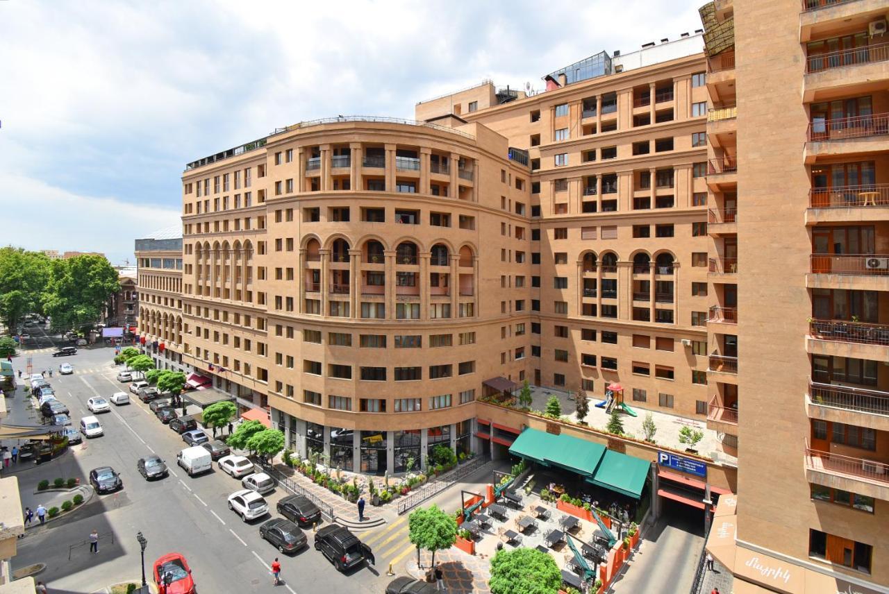 Armenak Apartment 5-Комнатная Erivan Exterior foto
